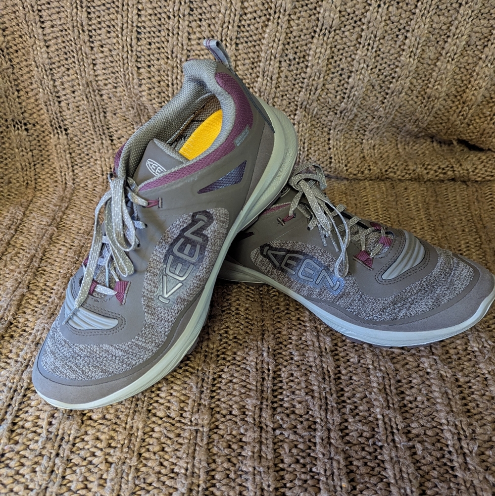 Keen Women's Terradora Flex Waterproof hiking shoe Sz. 11